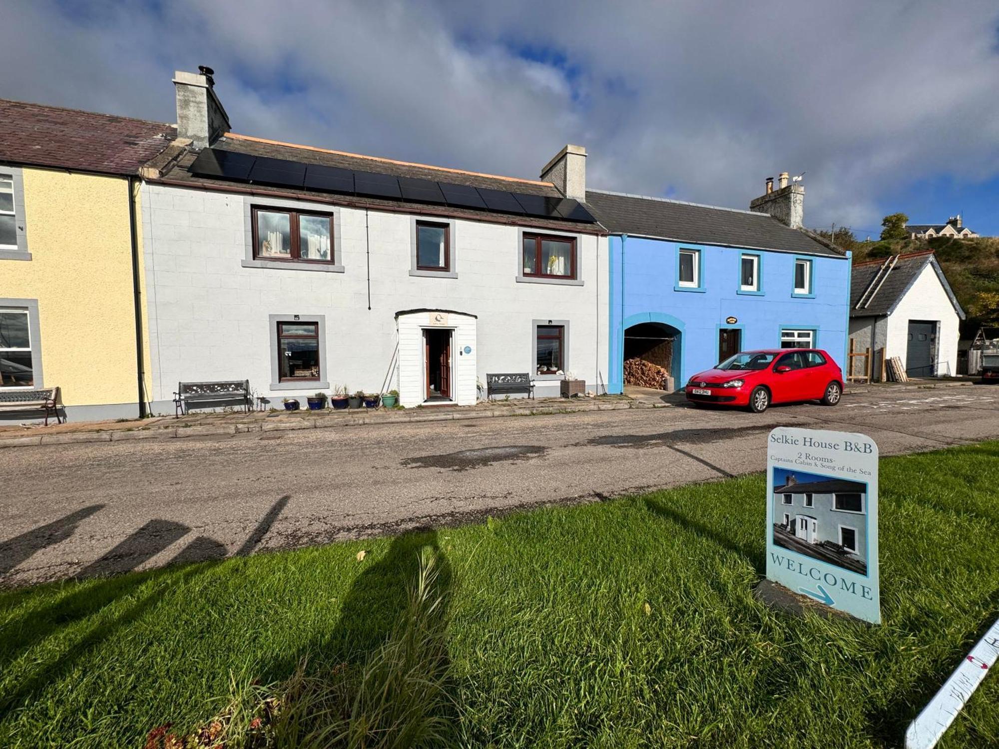 Sea Song, Selkie House Bed and Breakfast Helmsdale Eksteriør billede