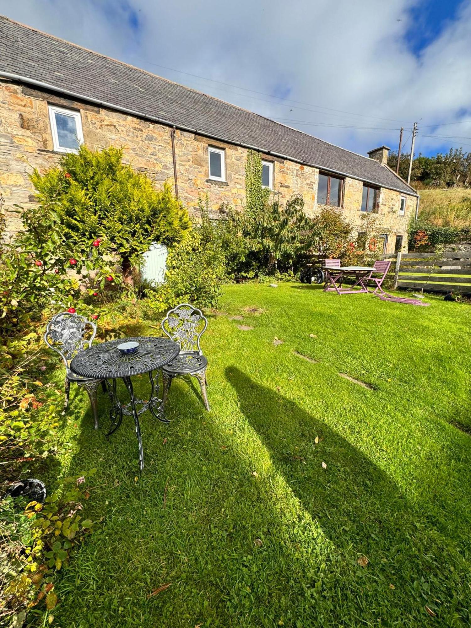 Sea Song, Selkie House Bed and Breakfast Helmsdale Eksteriør billede